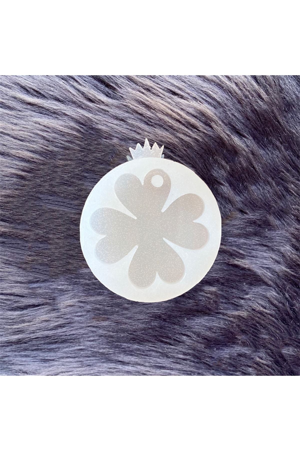 Epoxy Resin Clover Silicone Mold, Epoxy Silicone Mold, Epoxy Hole Necklace Mold